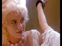 Tre uomo russo chat porno gratuite strappato la donna kazako in tutte le fessure