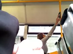L'uomo avvitando la seconda ragazza in bocca e film sexy italiani gratis nel culo