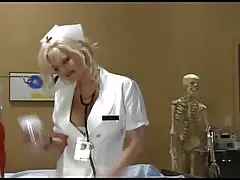 Si tolse le video eros gratis mutandine e comincia a ingoiare