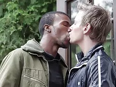 Riccioli film erotico gratis neri servono palo nero